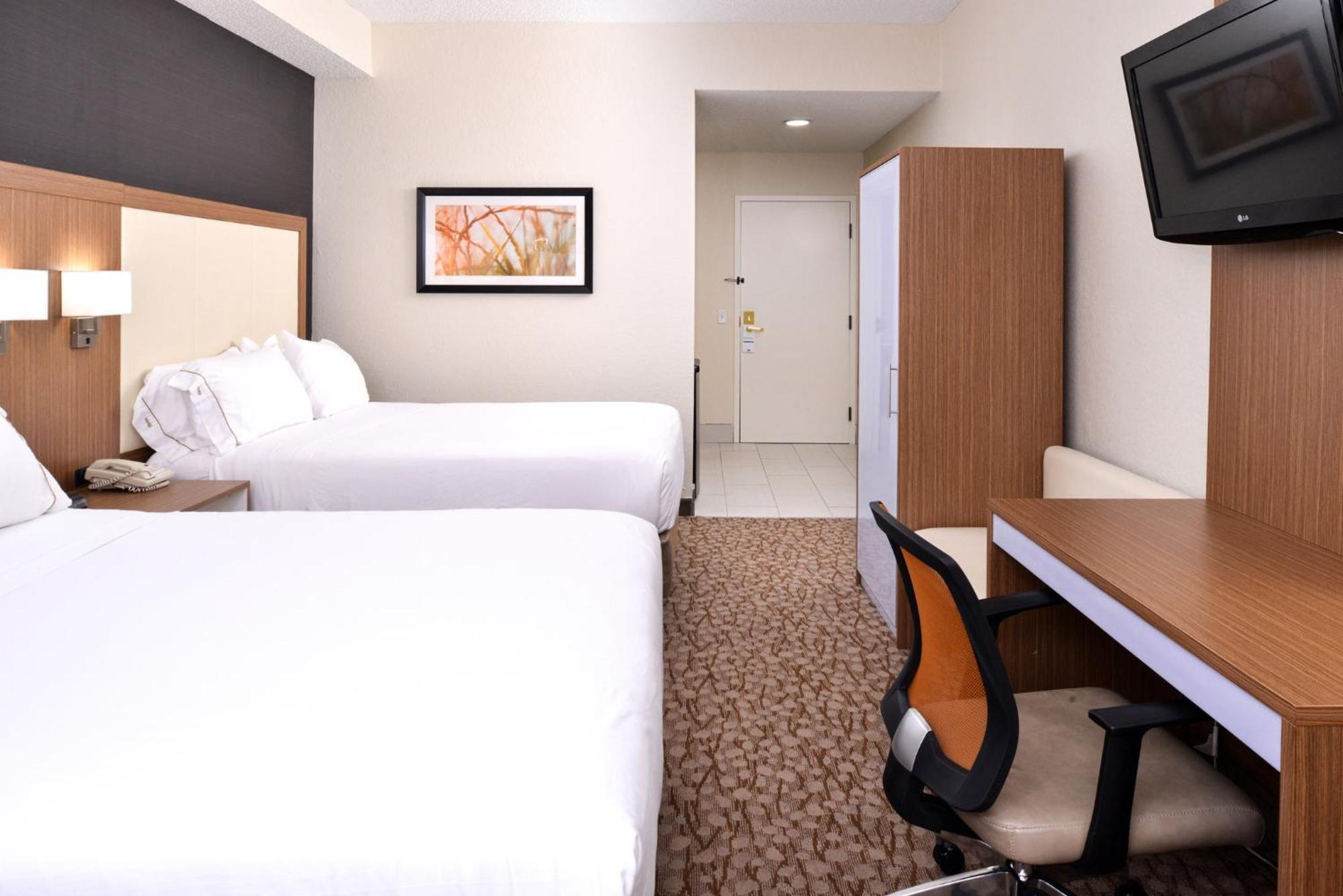 Express & Bonita Springs/naples By Ihg