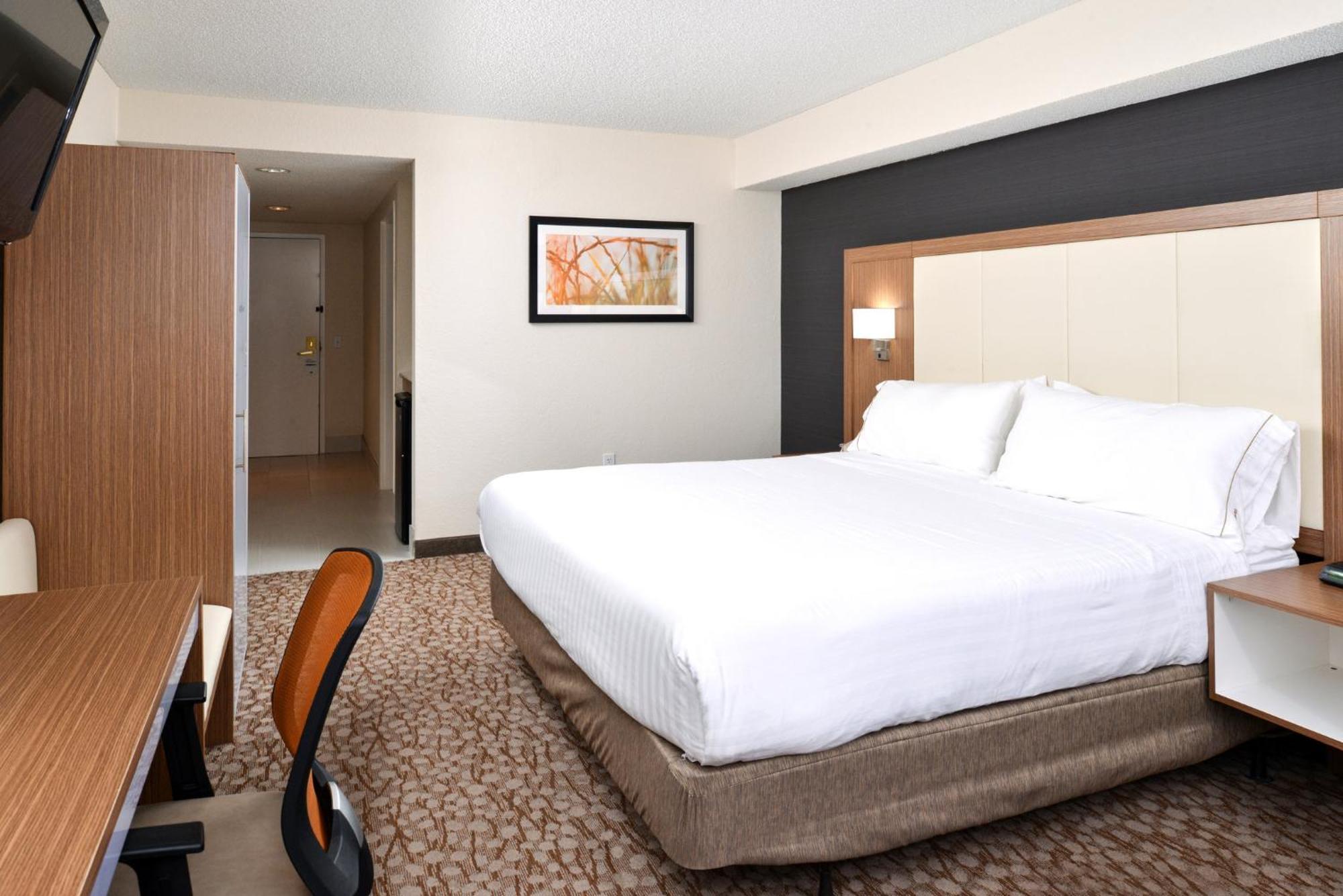 Express & Bonita Springs/naples By Ihg Bonita Springs